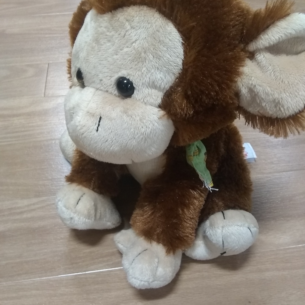 Brand New cuddle barn monkey just adorable